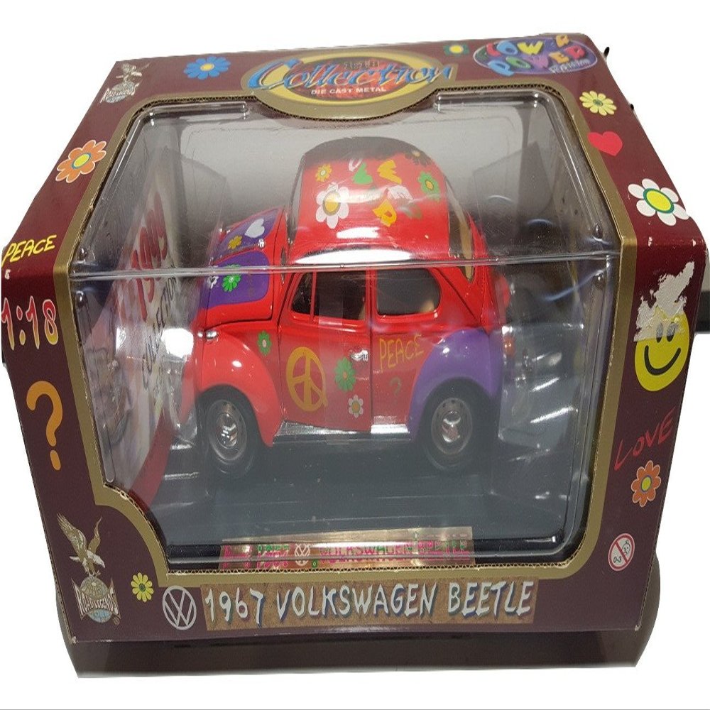 1/18 Scale 1967 White Volkswagen Beetle (Flower Power Version)