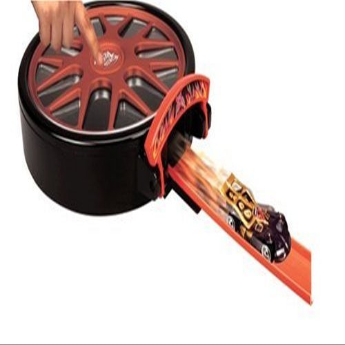 Hot Wheels Speed Racer Carrying Case Launcher with car (colors may vary)