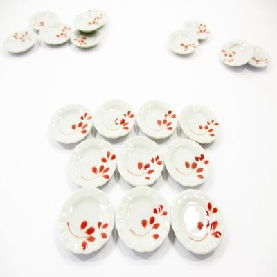 10x25mm Red Paint Plate Dish Dollhouse Miniature Ceramic Kitchenware 12810