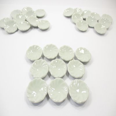 10x25mm White Fluted Edge Plate Dish Dollhouse Miniatures Ceramic Supply 12981
