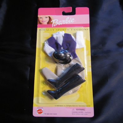 Barbie Totally Sports Fashions SNOW BOARDING (1999 Arcotoys, Mattel)
