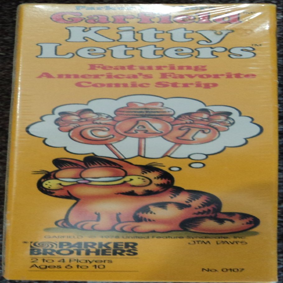 1983 Parker Brothers Garfield Kitty Letters game
