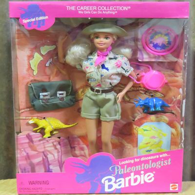 Barbie Doll Paleontologist Special Edition Blond - The Career Collection