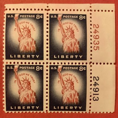 #1041 - 1954 8c Statue of Liberty Postage Stamp Numbered Plate Block (4)
