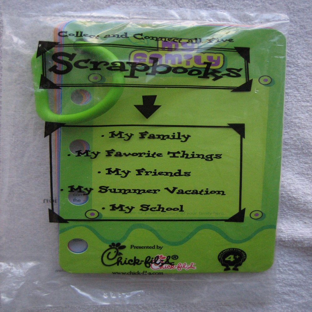 Chick-Fil-A My Family Scrapbook Kids Meal Toy 2003