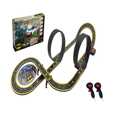 Scalextric Micro G1177T Justice League Batman vs Joker Race for Gotham City - Slot Car Race Track Sets, 1:64 Scale Set, Electric Racing Toys for Adults or Kids, Racetrack Games Age 8+