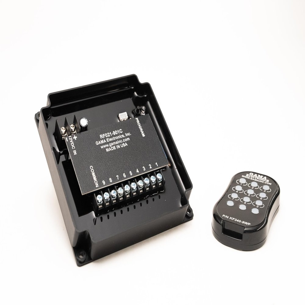 GAMA Electronics R.F. Remote Control Transmitter and Receiver - 9 Functions