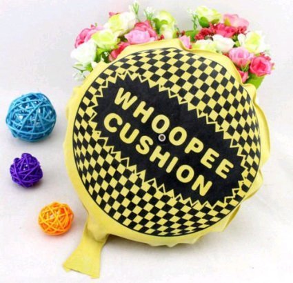 The Hassle! One whoopee cushion prank classic year-end party New Year New Year's Eve party prize (japan import)