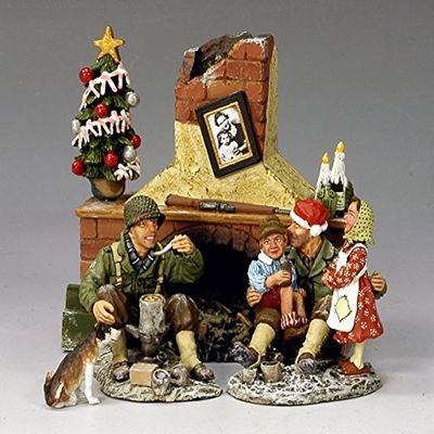 Last Christmas of the War | Christmas Sets | King & Country XM008-01