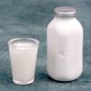 1:12 Scale Quart of Milk and Glass Set #Fa11105 view 1