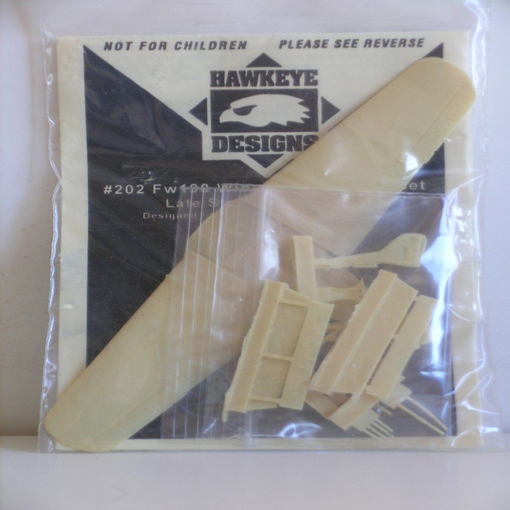 Hawkeye Designs "German WW II Fw 190 Wing Replacement Set" Resin Parts