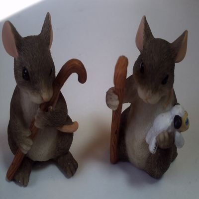 Charming Tails Squashville Shepherds