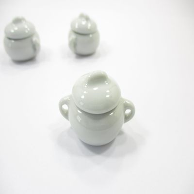 Ceramic White Small Oven Pot Dollhouse Miniature Kitchenware Food Supply 12804