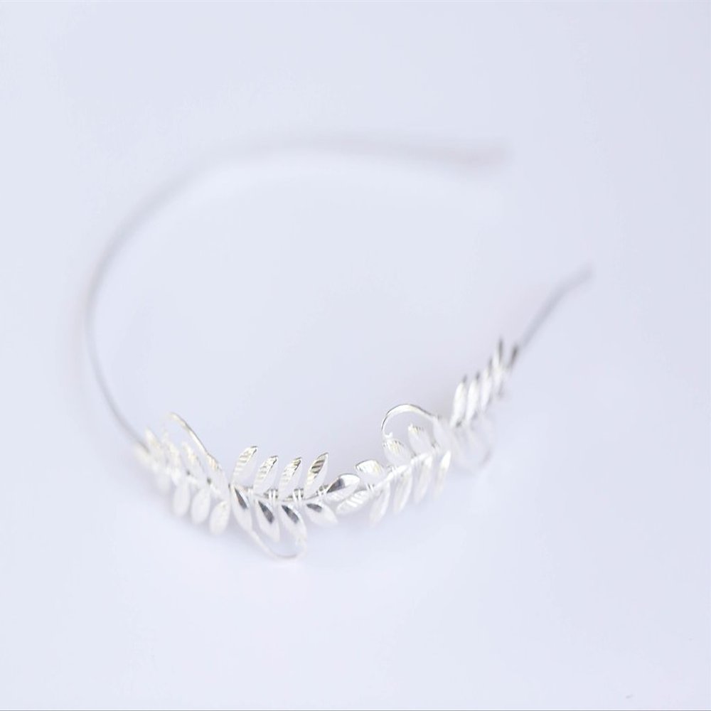 Little Laurels - A Silver Leaf Headband