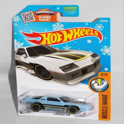 2016 Hot Wheels Holiday Snowflake Exclusive Muscle Mania - Camaro Z28