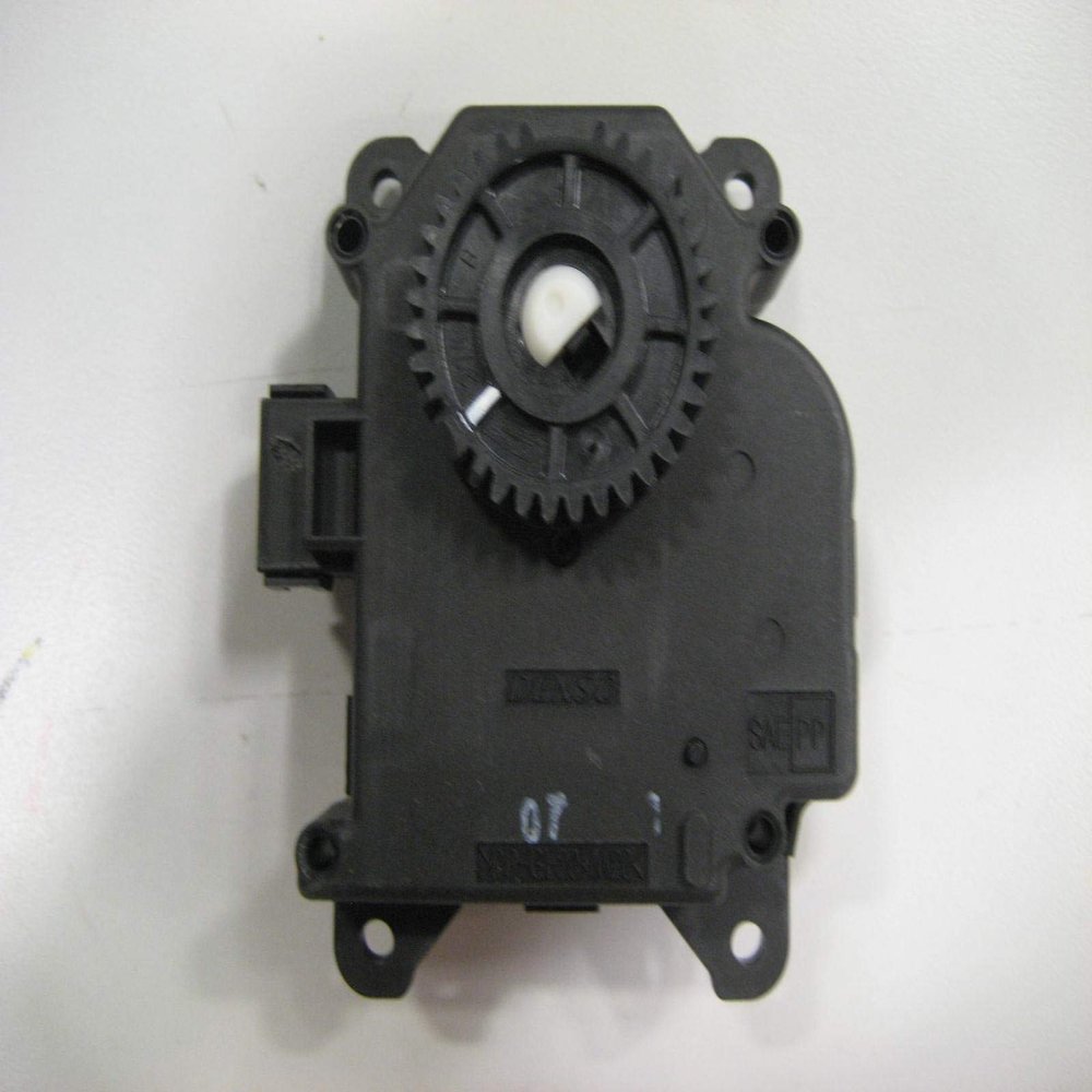 Toyota 87106-0C090 Damper Servo Sub Assembly