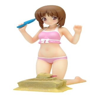 BEACH QUEENS &   1/10 PVC   
