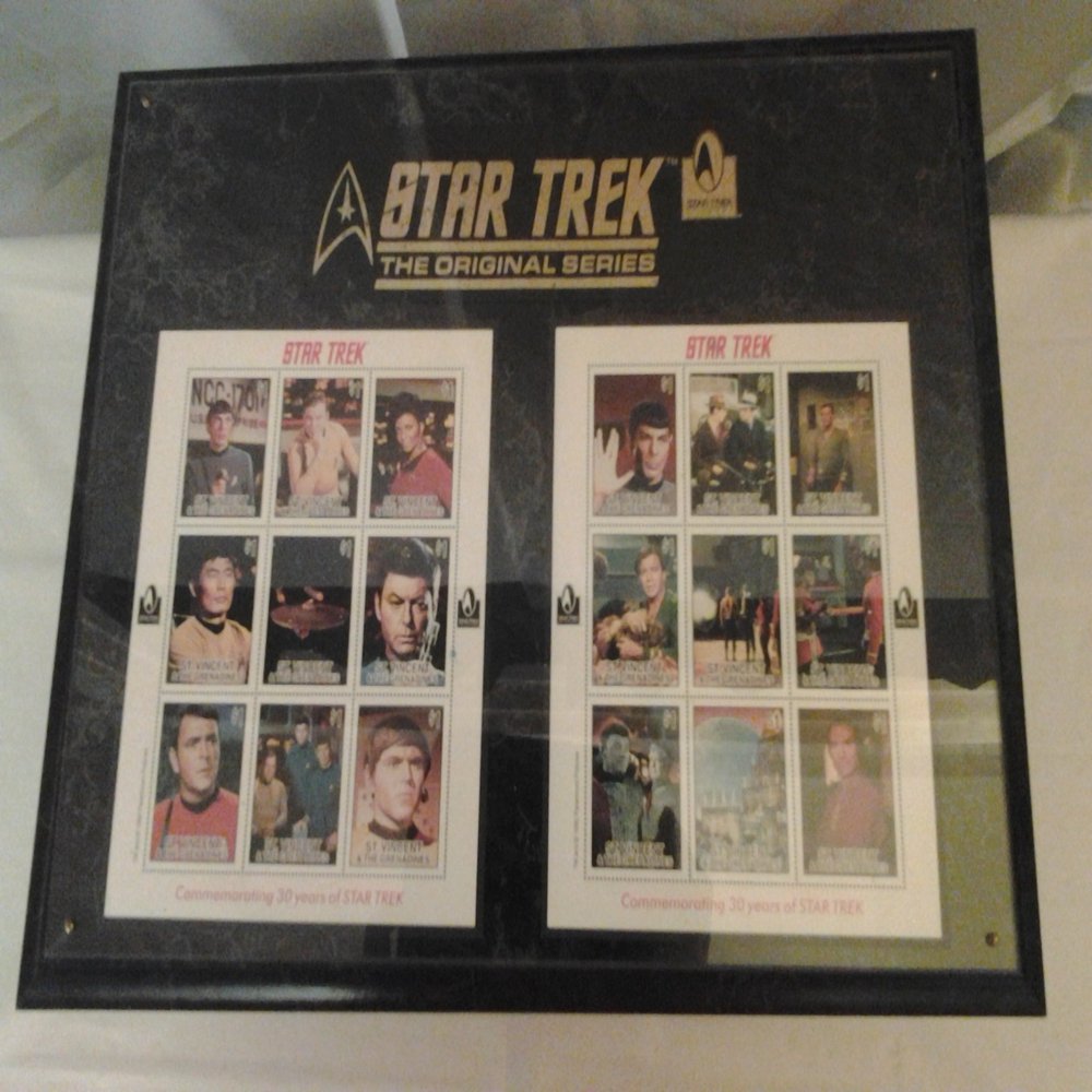 30 YEARS STREK STAMPS PLAQUE ST VINCENT & GRENADINES