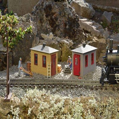 Piko 62718 G Track Building Huts 2 Piece  Rail Vehicle