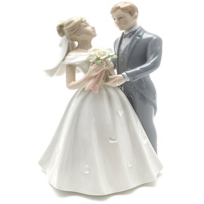 AppleTree Porcelain Classic Bride and Groom Statue Cake Topper, 8.25" Tall, White, Wedding