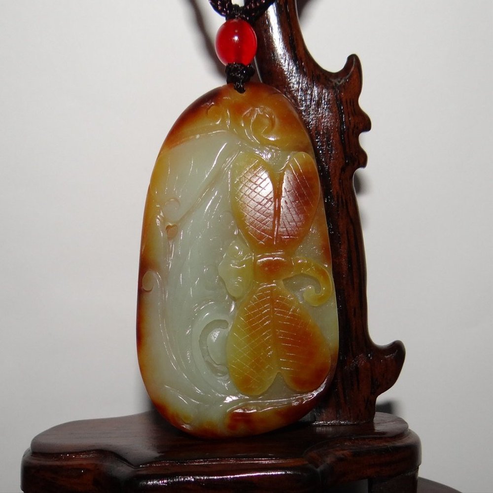 2.4"China Certified Nature Hetian Nephrite Jade Butterfly Hand Carved Pendant