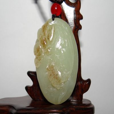 2.1" China Certified Nature Hetian Nephrite Jade Fine Carved Lucky Butterfly and Lotus Pendant