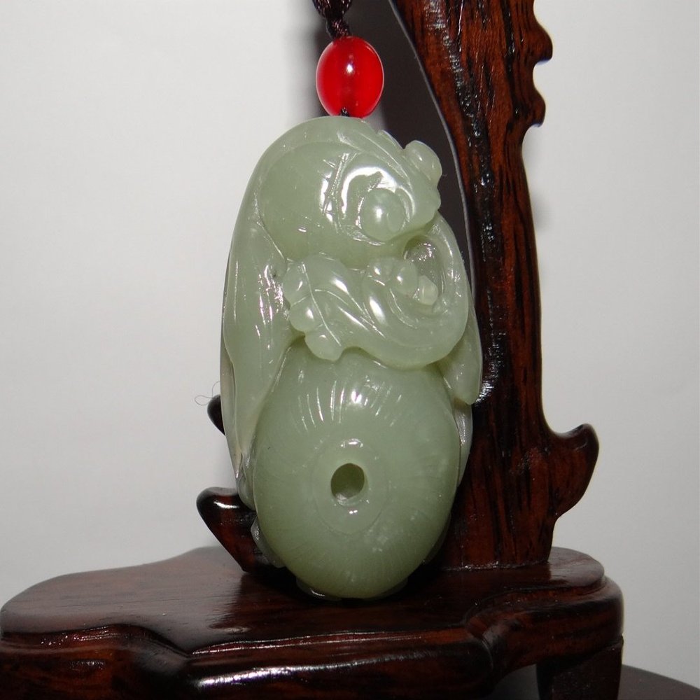 1.9"China Certified Nature Hetian Nephrite Jade Wealth Fish and Basket Pendants