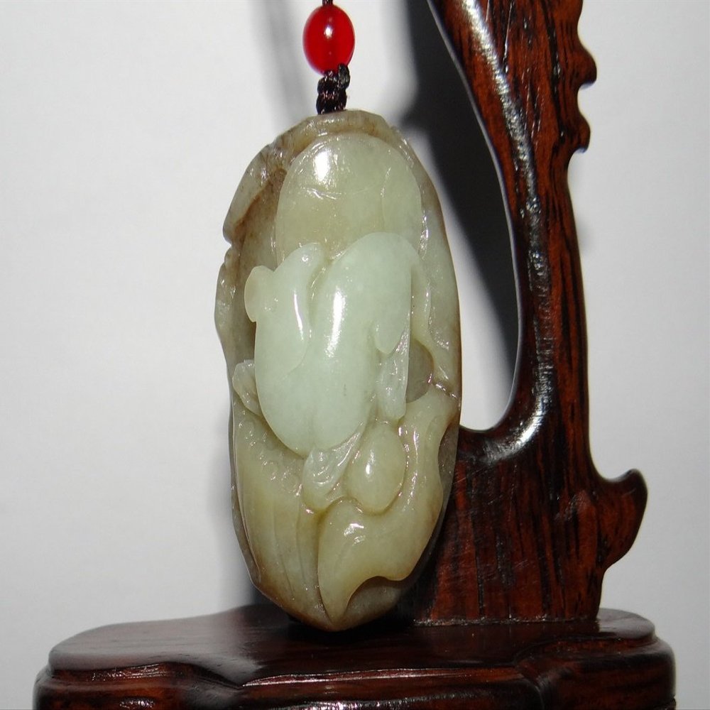 1.8" China Certified Nature Hetian Nephrite Jade Wealth Rat and Lotus Fine Carved Necklace Pendant