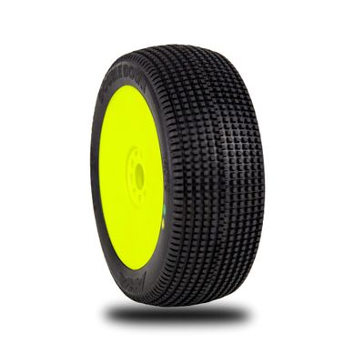 AKA PRODUCTS INC. 18 Buggy DOUBLE DOWN Soft EVO Mntd Yel AKA14019QRY RC Tire