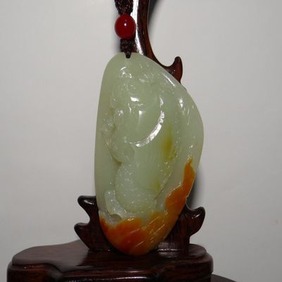 2.7"China Certified Nature Hetian Nephrite Jade Fortune Toad Hand Carved Pendant