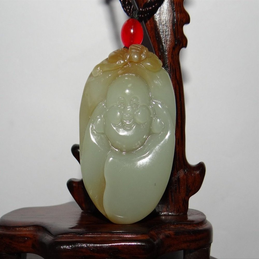 1.8" China Certified Nature Hetian Nephrite Jade Fine Caved Blessing Buddha and Bat Pendants