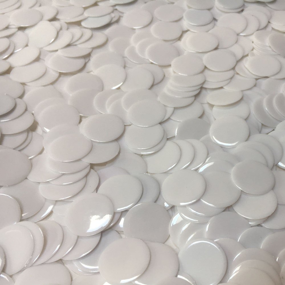 MR CHIPS Plastic Bingo Chips for Games 150 Count Bag - Solid and Transparent Colors Counting White 3/4 Inch