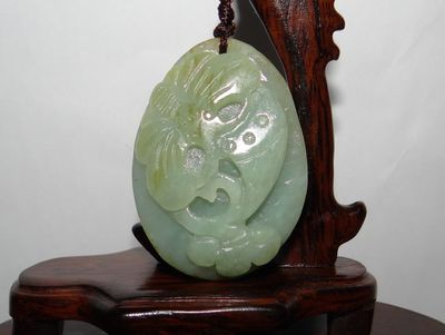 2"China Certified Nature Hetian Nephrite Jade Lucky Butterfly and Lotus Necklace Pendants