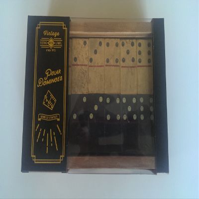 Polar Dominoes