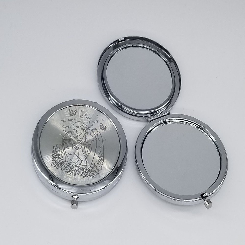 12 WEDDING PARTY FAVORS BRIDAL SHOWER COMPACT, Gift ,wedding favor, bride and groom , Wedding shower Normal & Magnifying Portable