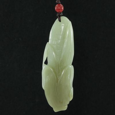 2.8" China Certified Nature Hetian Nephrite Jade Lucky Corn Fine Carved Necklace Pendants