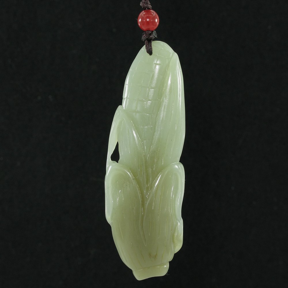 2.8" China Certified Nature Hetian Nephrite Jade Lucky Corn Fine Carved Necklace Pendants