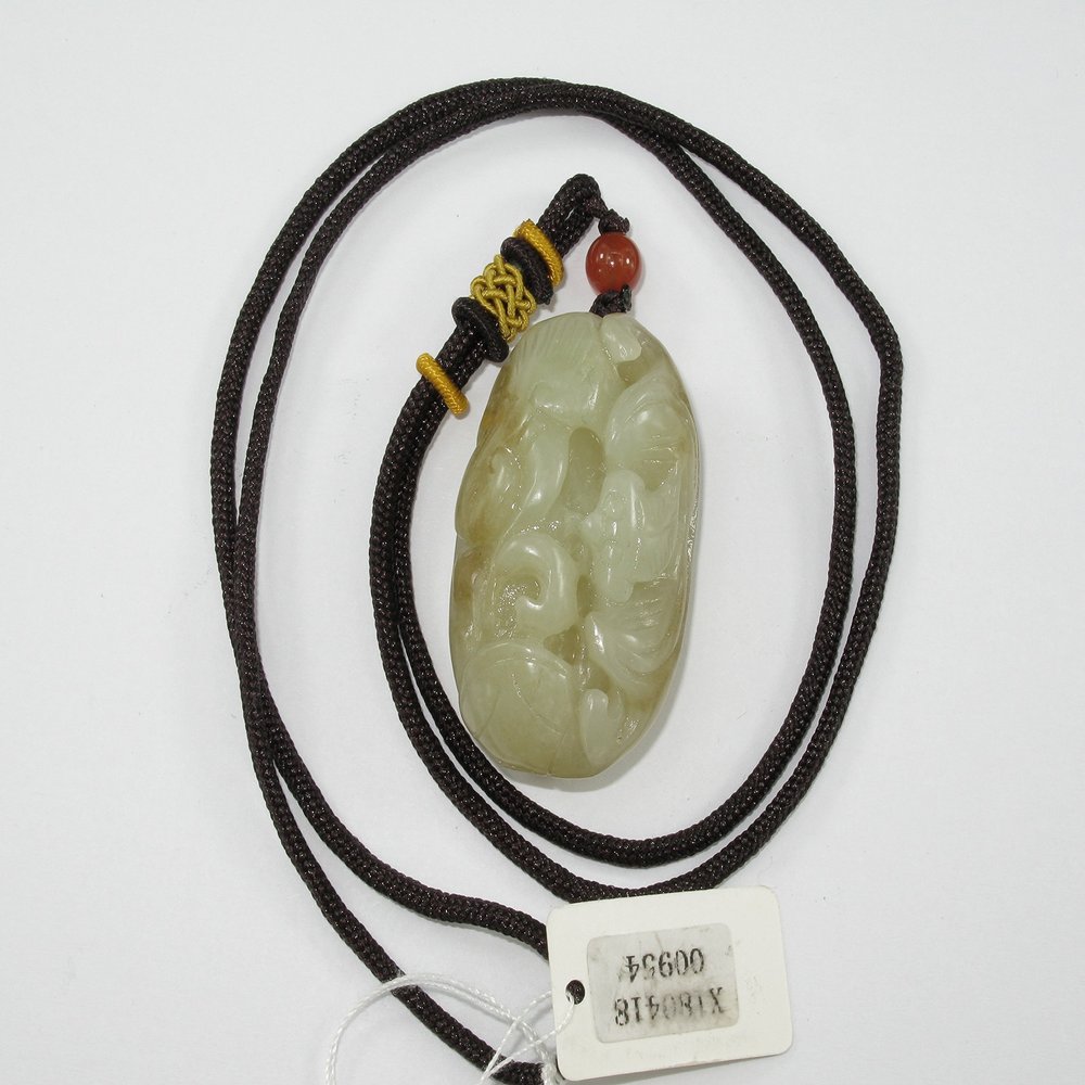 1.7" China Certified Nature Hetian Nephrite Jade Blessing Bat and Ruyi Fine Carved Pendants