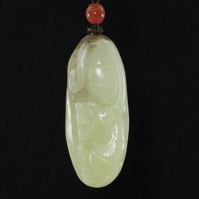 1.8" China Certified Nature Hetian Nephrite Jade Auspicious Smart Tiger Fine Carved Necklace Pendants