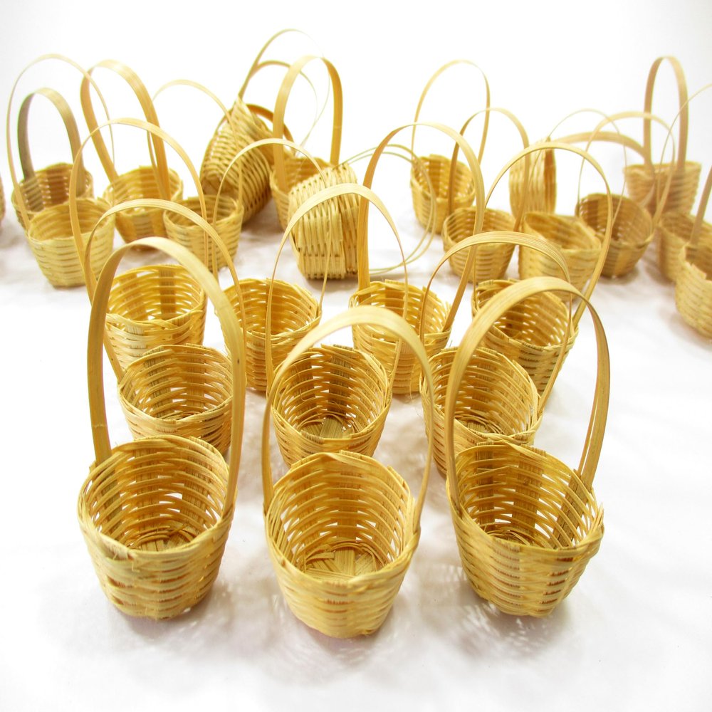 10 Dollhouse Miniature Wicker 3 cm Bread Vegetable Fruit Mini Basket 14853