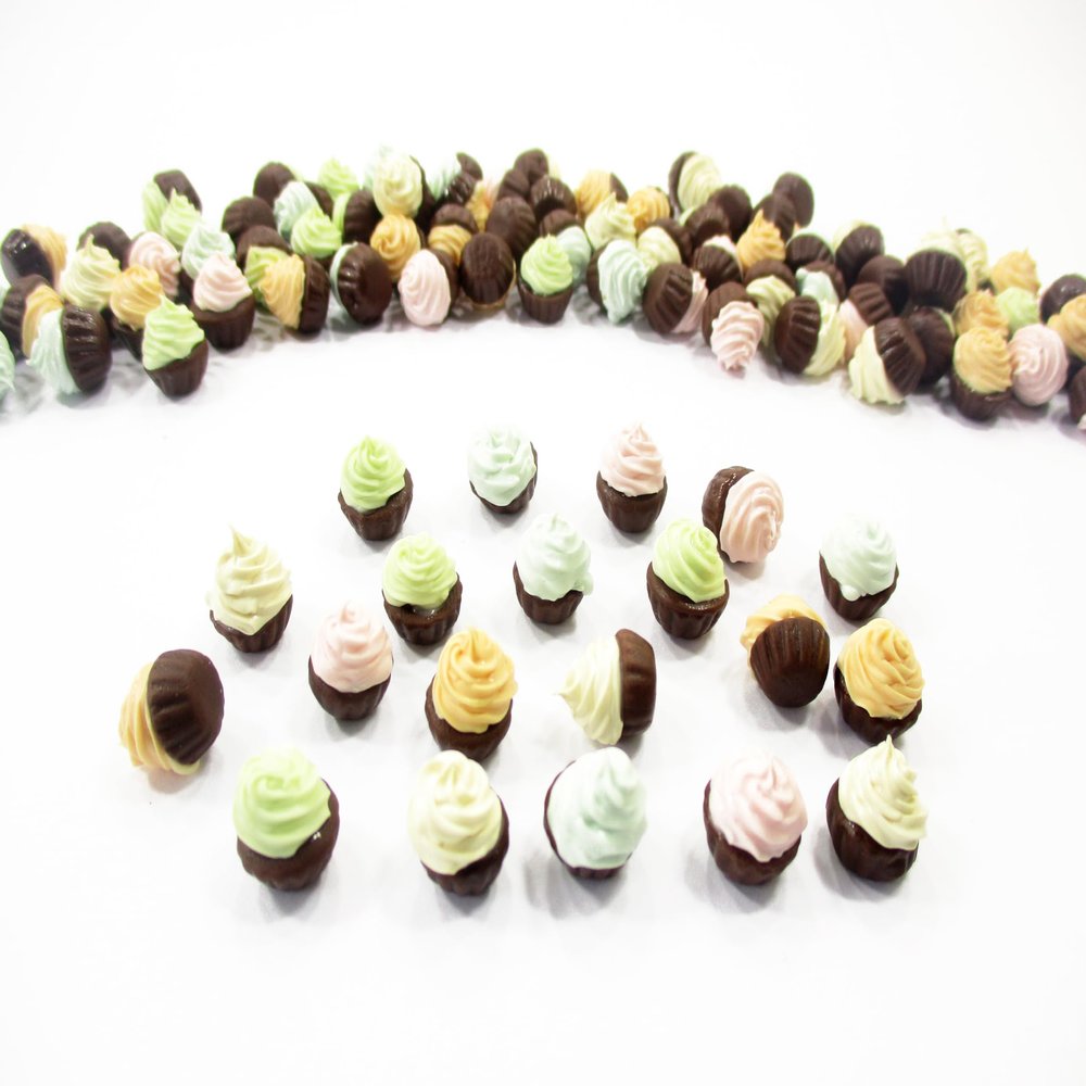 Dollhouse Miniature Food 20 Cupcake Bakery Dollhouse Food Accessories 14850