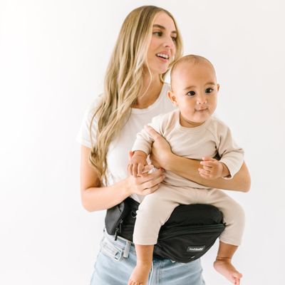 Tushbaby The Original Premium Quality Hip Seat Carrier Safety-Certified Baby & Toddler Carrier with Secure Safety Buckles, No-Flimsy-Foam Design, Storage Pockets & Nursing Pillow. 03 yrs