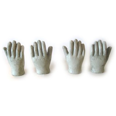 BAG OF DOLL HANDS 4 HANDS PER