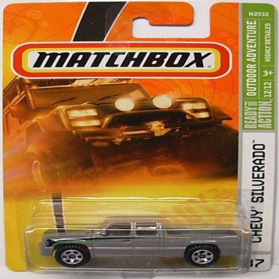 Matchbox Chevrolet Chevy Silverado 2008 Outdoor Adventure Series 1:64 Scale Collectible Die Cast Metal Toy Car Model Pickup Truck #87