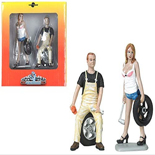 Motorhead Miniatures Meg and Derek Tire Brigade 2 Piece Figurine Set 1/18 by atures