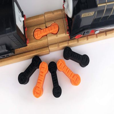 TrainLab Dog Bone Train Track Adapter Connectors (6pcs) (Black & Orange)