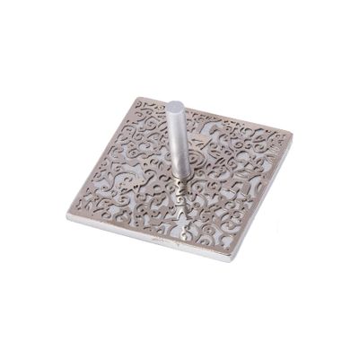 Yair Emanuel Hanukah Dreidel Decorative Flat Anodized Aluminum Cutout Design (Silver)