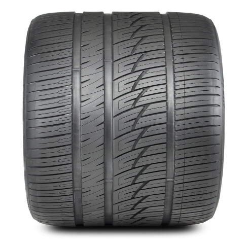 Delinte DS8 P245/35R21 96Y
