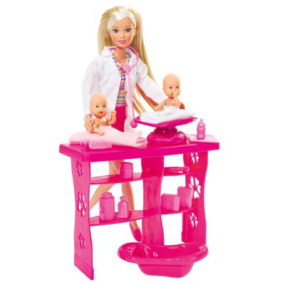 Simba Toys: Steffi Love Baby Doctor Playset, Includes a Baby Scale, Baby Bath and Observation Table, Promotes Pretend Play, for Ages 3 and up
