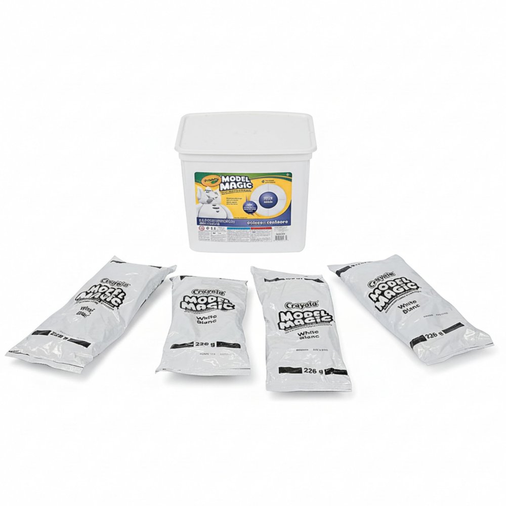 Crayola Model Magic White Modeling Compound, 2 lb Total, 4 Resealable Packs for Kids, Classroom Crafts & Creative Projects